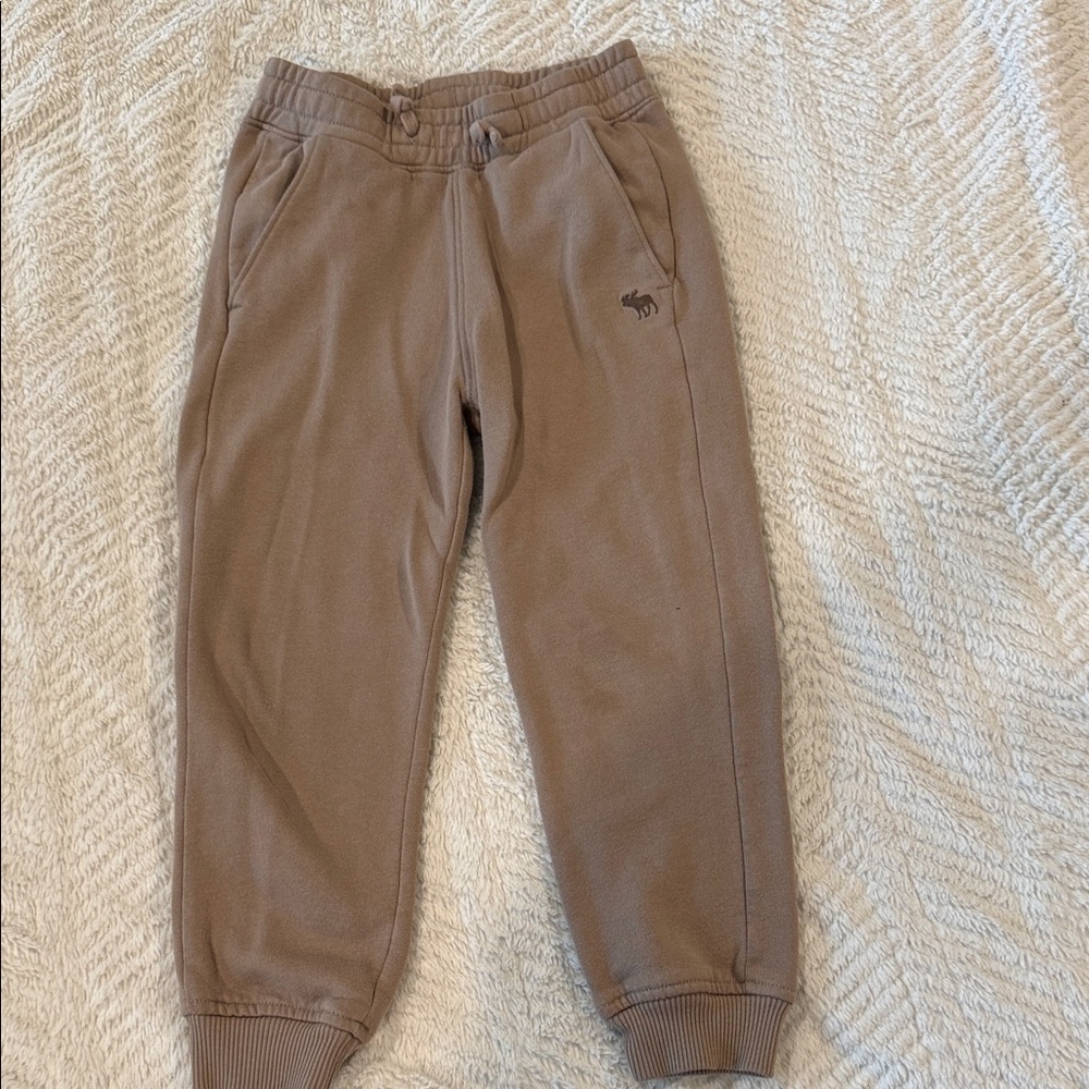 abercrombie kids taupe fleece joggers